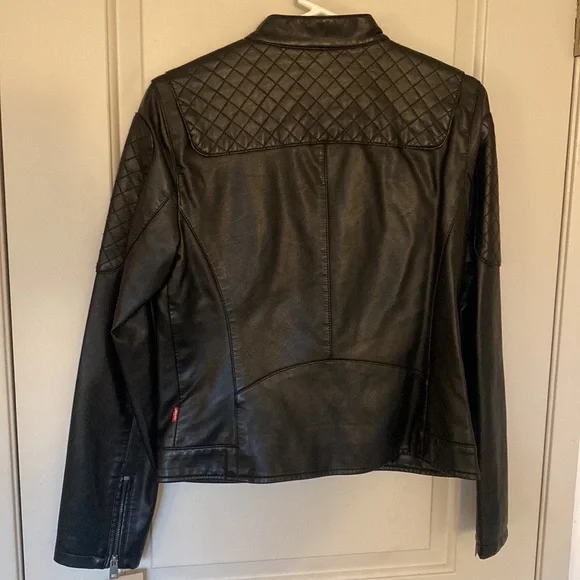 Levi's Black faux Leather Jacket - Picture 6 of 8